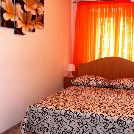 Apartment On Pyrohova 25 วินนิตซา ภายนอก รูปภาพ